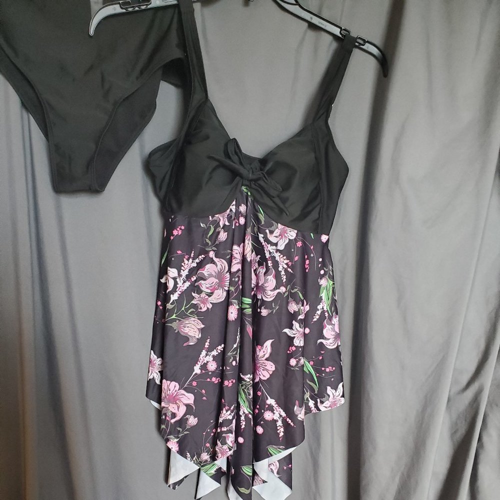 Shein - Picture 2 of 5